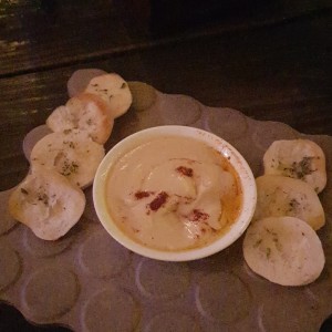 Hummus con Pan Pita