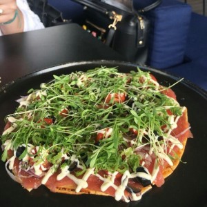 Spicy tuna pizza ?