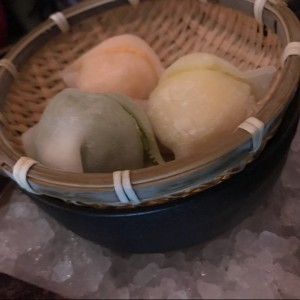 POSTRES - MOCHI ICE CREAM