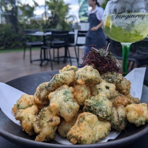 HOT - BROCCOLI TEMPURA