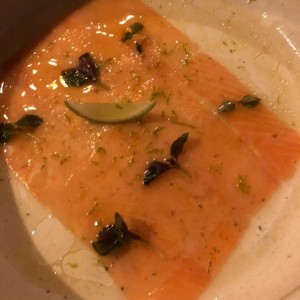 COLD - SALMON TATAKI