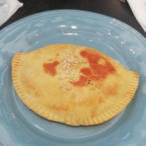 empanada de pollo