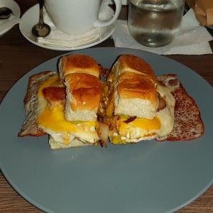 Breakfast Sandwich