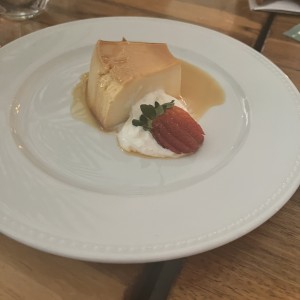 Flan de la casa