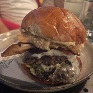 Especiales - La Culeca Burger