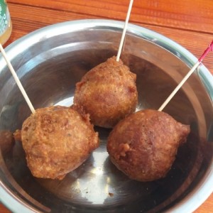 torrejitas de bacalao (codfish cake) 