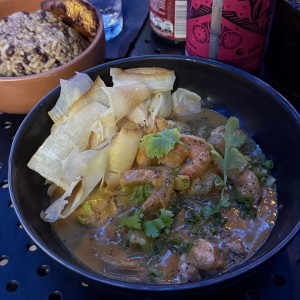 Camarones con Coco y Curry rojo