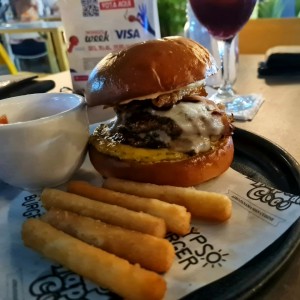 La Culeca Burger