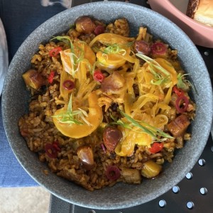 Platos Fuertes - One Pot Colonense