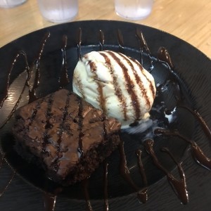 Brownie con Helado ?