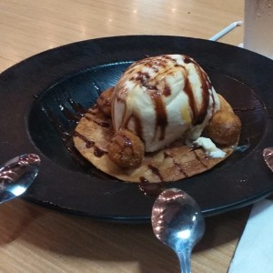 cheesecake bites con helado