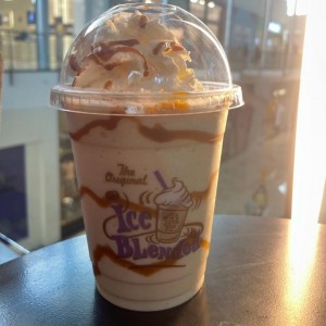 Ice Blended Hazelnut con extra de caramelo