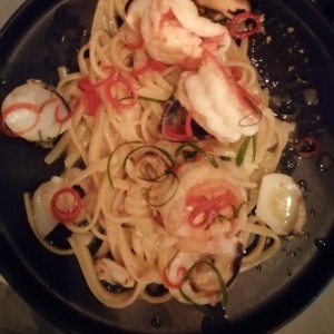 Linguini Salteado Frutti di Mare