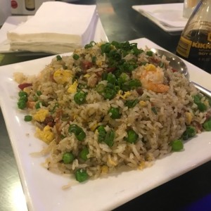 Arroz frito estilo cantones