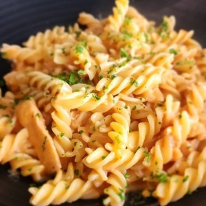 Pasta Tradizionale - Fusilli Al Salmone