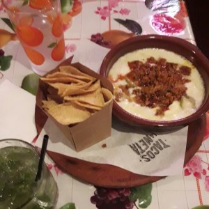 Queso Fundido