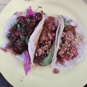  Cochinita Pibil y Chorizo 