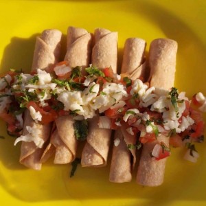 Flautas de Pollo (5 unidades)