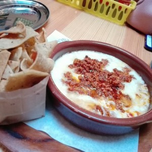 queso fundido