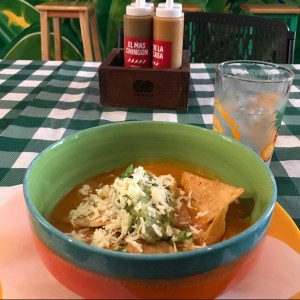 sopa de tortilla