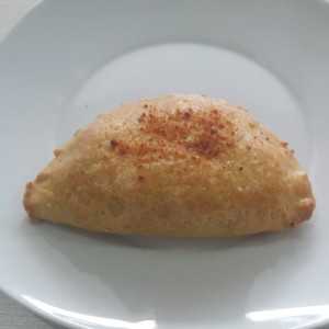 Empanada de pollo buffalo