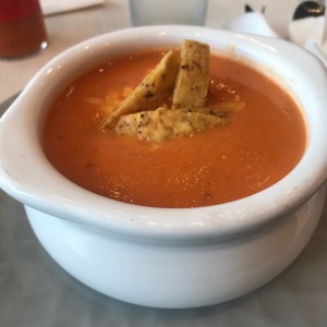 sopa de tomate