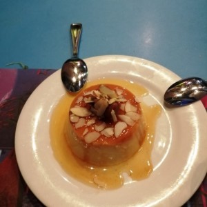 Flan Casero con dulce de leche