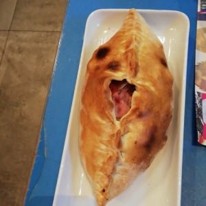 Calzone Toscano