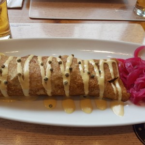 crepe de filete a la mostaza con pimienta verde