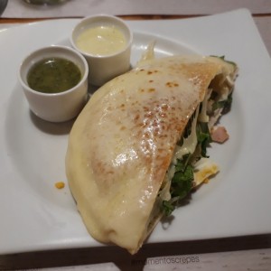 Pan pita, queso y pollo