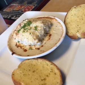 Lasagna de pollo con salsa alfredo