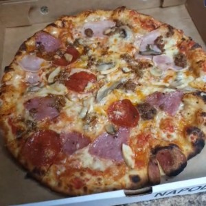 Pizza Napoli