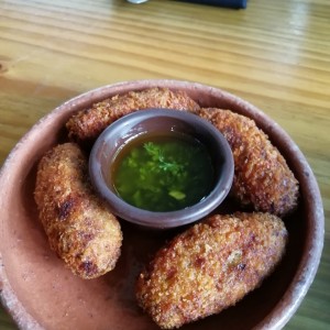 croquetas de rabo de res