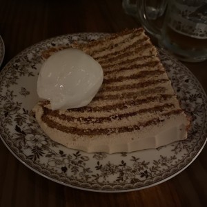 honey cake