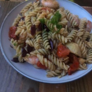 Pasta con camarones al oleo