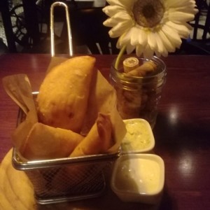 empanadas de platano y carne