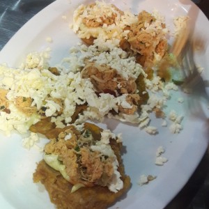 Tostones de pollo