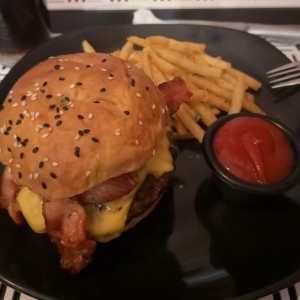 hamburguesa Bacon y Cheddar