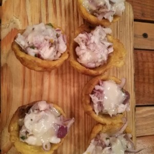 patacones rellenos de ceviche