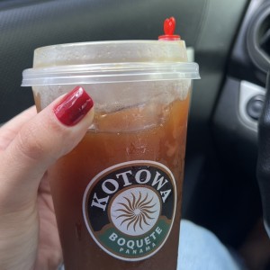 Cold brew con naranja y raspadura