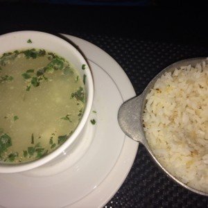 Sancocho de Gallina con Arroz Blanco