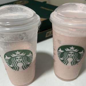 Frappe de yougoirt y fresas