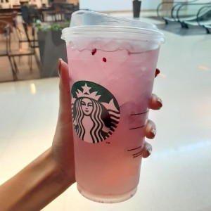 Strawberry Acai Refresher