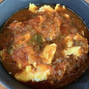 Huevos revueltos a la criolla