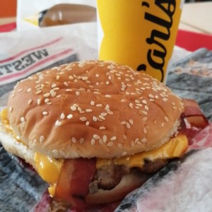 Western Bacon Cheeseburger