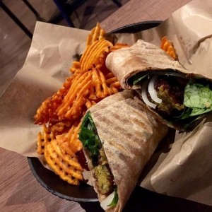 Wrap de Falafel (vegano)