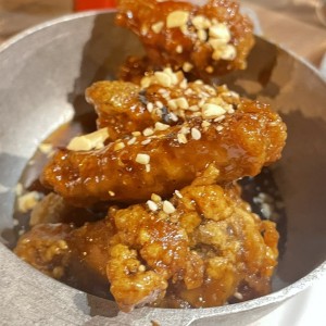 Alitas - Kim Jong Wings