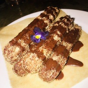 Churros rellenos de chocolate