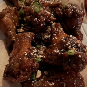 Alitas - Kim Jong Wings