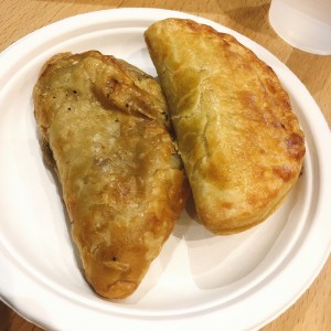 Empanada de Queso y Spanakopita